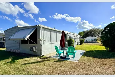 176 W Caribbean, Port Saint Lucie, FL 34952 - Photo 9