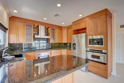 1121 Bel Air Drive #4, Boca Raton, FL 33487 - Photo 13