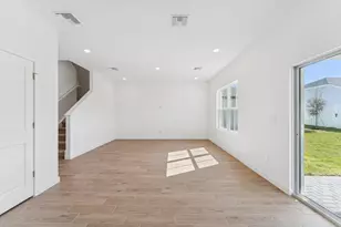 333 Silver Sands Ln, Fort Pierce, FL 34945 - Photo 9