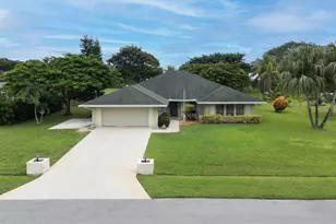 3013 SE Darien Rd, Port Saint Lucie, FL 34952 - Photo 1