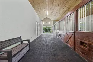 2439 Appaloosa Trail, Wellington, FL 33414 - Photo 25