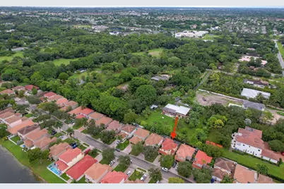 3943 Crescent Creek Drive, Coconut Creek, FL 33073 - Photo 29