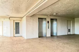 2940 N Course Dr, Pompano Beach, FL 33069 - Photo 27