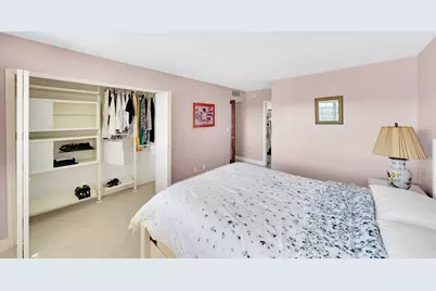 2940 N Course Drive #811, Pompano Beach, FL 33069 - Photo 9