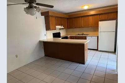 5818 SE Windsong Lane #212, Stuart, FL 34997 - Photo 3