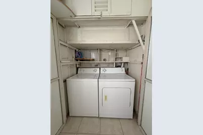 337 Saxony H, Delray Beach, FL 33446 - Photo 23