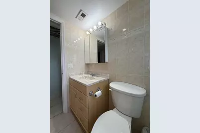 337 Saxony H, Delray Beach, FL 33446 - Photo 9