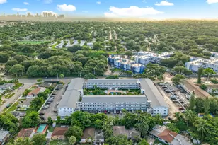 15610 NE 6th Ave, Miami, FL 33162 - Photo 23