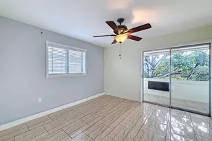 15610 NE 6th Ave, Miami, FL 33162 - Photo 13