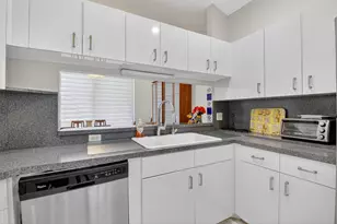 7613 Lexington Club Blvd, Delray Beach, FL 33446 - Photo 13