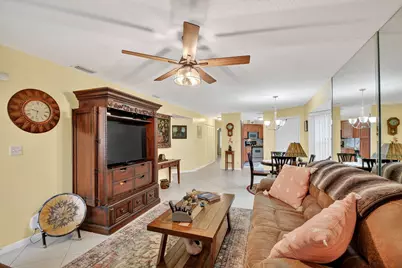 801 Harbour Pointe Way, Greenacres, FL 33413 - Photo 9