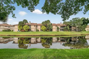 801 Harbour Pointe Way, Greenacres, FL 33413 - Photo 31