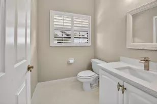 8041 Aberdeen Dr, Boynton Beach, FL 33472 - Photo 37