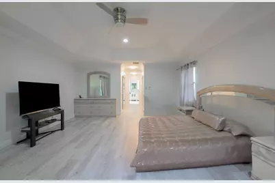 221 Cypress Trace, Royal Palm Beach, FL 33411 - Photo 19