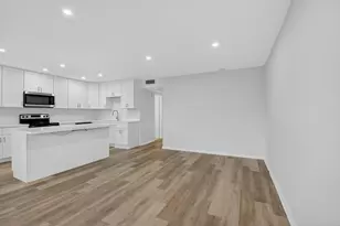 125 Brighton C, Boca Raton, FL 33434 - Photo 3