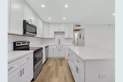 125 Brighton C, Boca Raton, FL 33434 - Photo 1