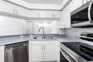 2725 Anzio Ct, Palm Beach Gardens, FL 33410 - Photo 5