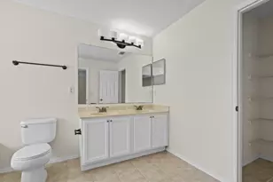 864 SW Java Ave, Port Saint Lucie, FL 34953 - Photo 21