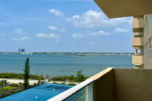 5440 N Ocean Dr, Singer Island, FL 33404 - Photo 23