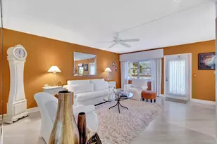 2026 Cornwall B, Boca Raton, FL 33434 - Photo 13