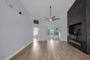 1583 SW Harbour Isles Cir, Port Saint Lucie, FL 34986 - Photo 9