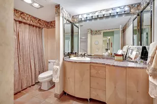 3 Stratford Dr, Boynton Beach, FL 33436 - Photo 25