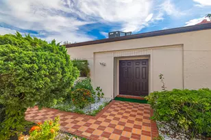 8008 Eastlake Dr, Boca Raton, FL 33433 - Photo 11