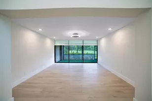 8008 Eastlake Dr, Boca Raton, FL 33433 - Photo 13