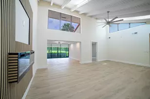 8008 Eastlake Dr, Boca Raton, FL 33433 - Photo 9