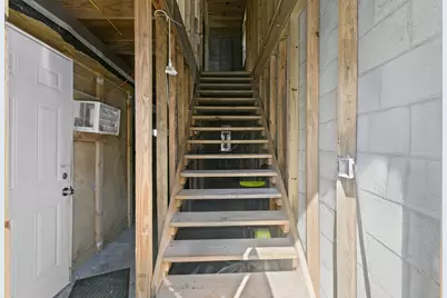 322 N Lakeside Court, West Palm Beach, FL 33407 - Photo 19