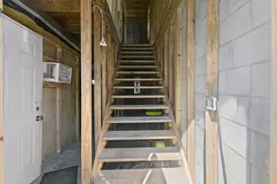 322 N Lakeside Ct, West Palm Beach, FL 33407 - Photo 19