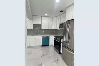 1319 Crest Drive, Palm Springs, FL 33461 - Photo 11