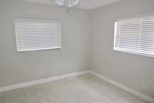 5039 NW 41st Ct, Fort Lauderdale, FL 33319 - Photo 7