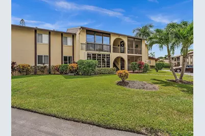 342 Pine Ridge Circle #D-2, Greenacres, FL 33463 - Photo 1