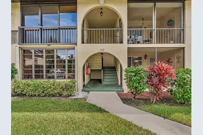 342 Pine Ridge Circle #D-2, Greenacres, FL 33463 - Photo 3