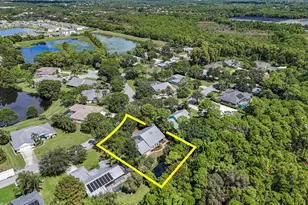 556 SE Meadow Wood Way, Stuart, FL 34997 - Photo 41