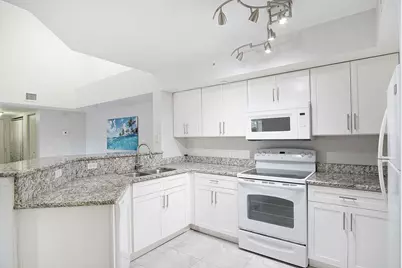 4041 San Marino Boulevard #307, West Palm Beach, FL 33409 - Photo 9