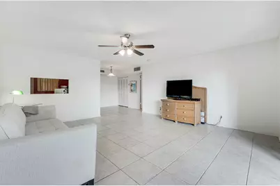 12014 Greenway Circle S #109, Royal Palm Beach, FL 33411 - Photo 7