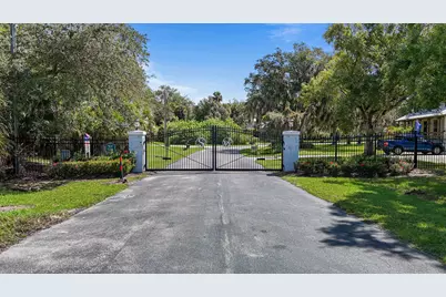 2460 Sweetwater Drive, Fort Pierce, FL 34981 - Photo 19