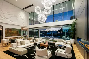 2633 Spanish River Rd, Boca Raton, FL 33432 - Photo 3