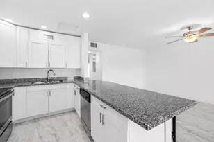 239 Ventnor Q, Deerfield Beach, FL 33442 - Photo 9