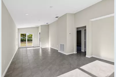 138 SW Seminole Crossing Court, Indiantown, FL 34956 - Photo 5