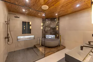 290 NW 6th St, Boca Raton, FL 33432 - Photo 35