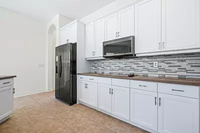 6916 NW 113th Avenue, Parkland, FL 33076 - Photo 17