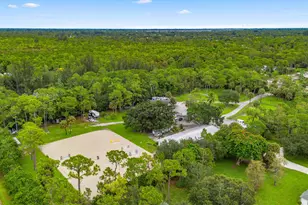 2915 Doe Trail, The Acreage, FL 33470 - Photo 27