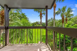 13334 Polo Club Rd, Wellington, FL 33414 - Photo 29