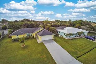 362 SW De Gouvea Terrace, Port Saint Lucie, FL 34984 - Photo 35