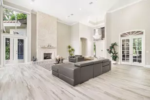 1543 Breakers W Blvd, West Palm Beach, FL 33411 - Photo 9