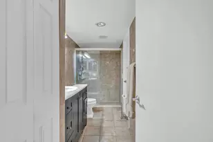 4166 Inverrary Dr, Lauderhill, FL 33319 - Photo 17