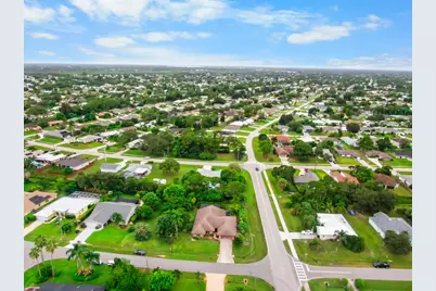 472 SE Majestic Terrace, Port Saint Lucie, FL 34983 - Photo 37